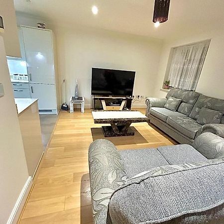 Lovely Cosy Apartment Bromley Exterior photo