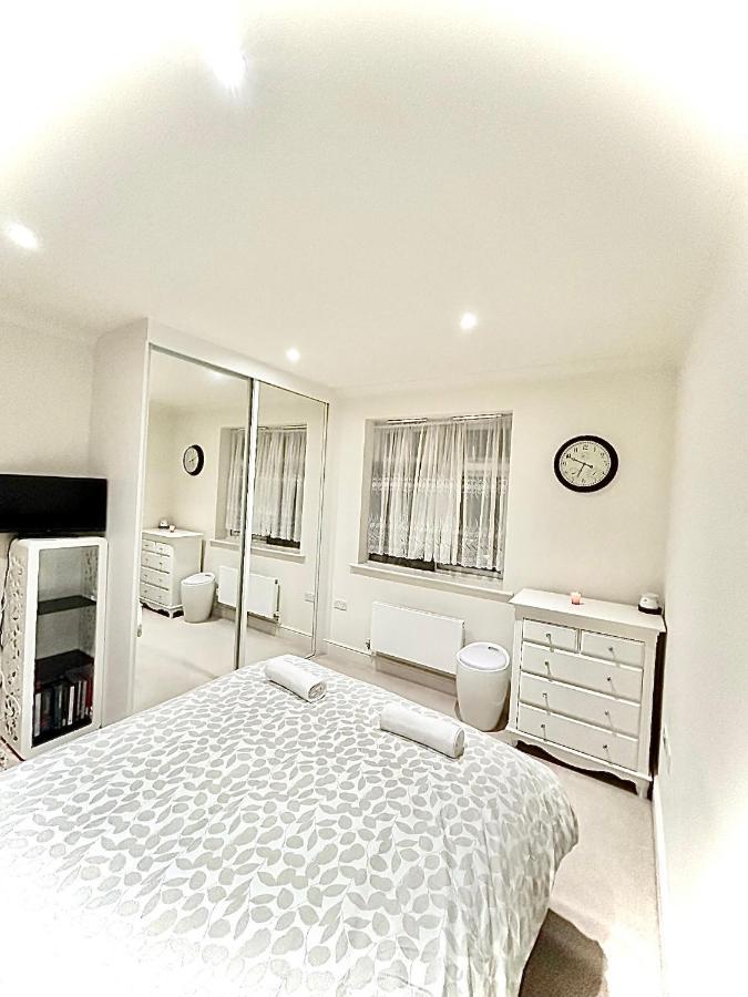 Lovely Cosy Apartment Bromley Exterior photo